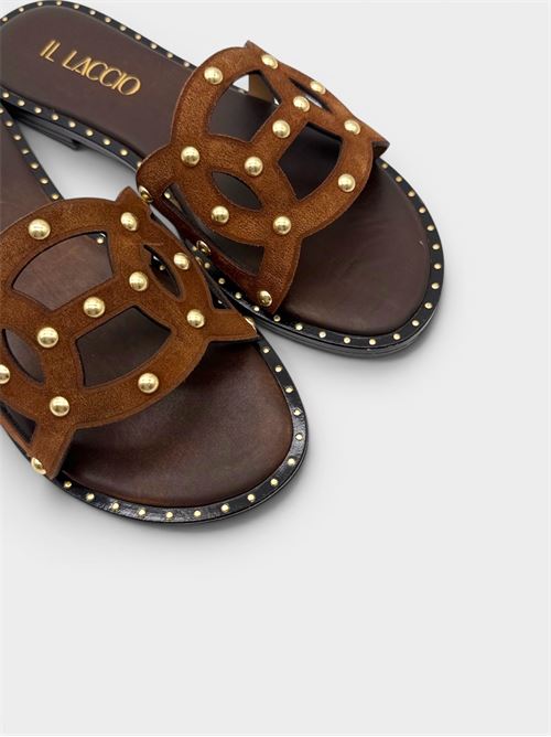 Ciabatta flat in suede cuoio con trafori e borchie IL LACCIO | P100CROSTACUOIO